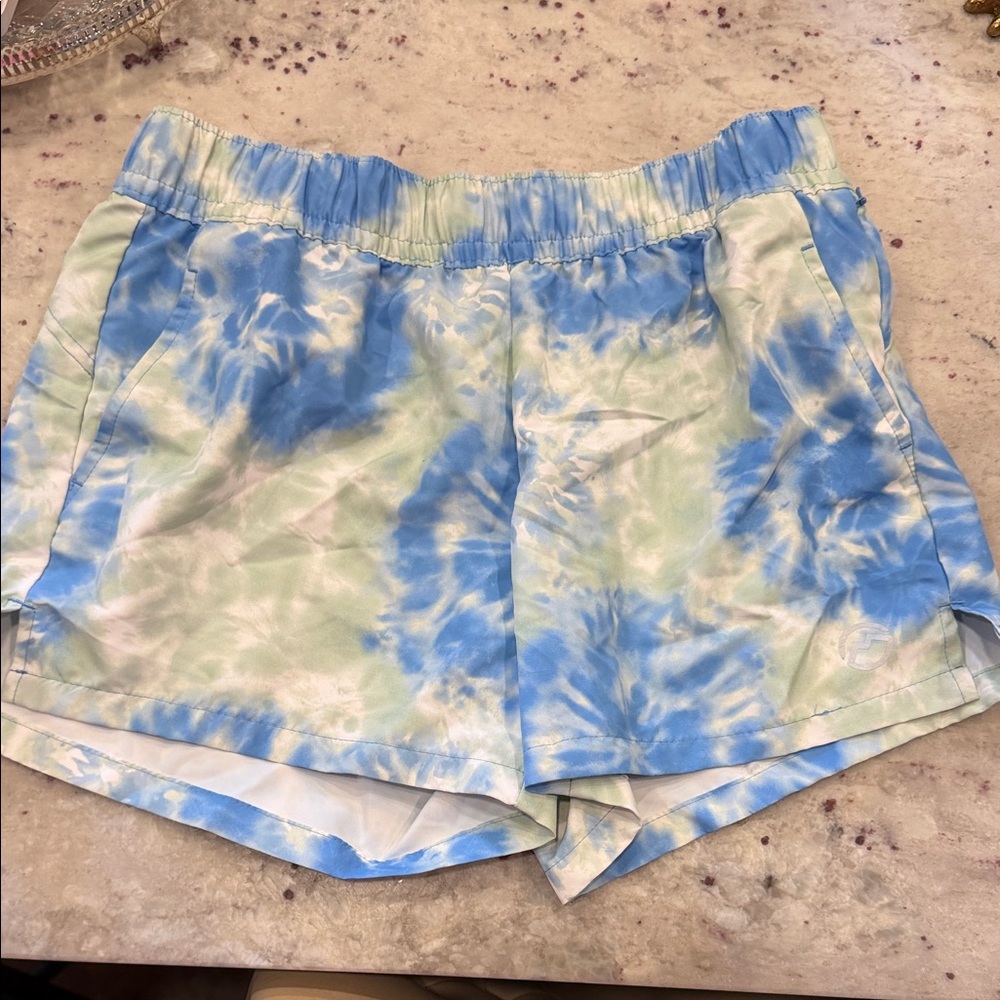 Magellan Outdoors Blue and White Tie-Dye Athletic Shorts